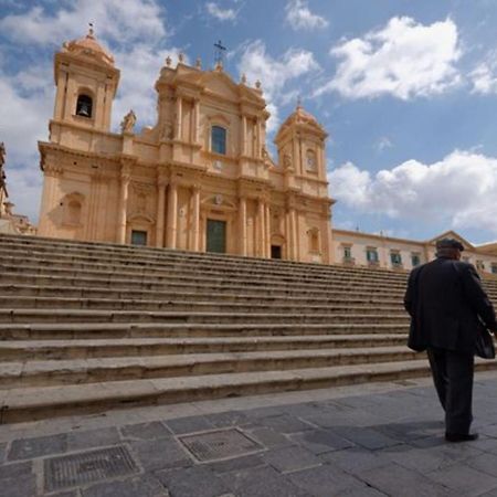 Villa Casa Ciuri Ciuri Noto Esterno foto